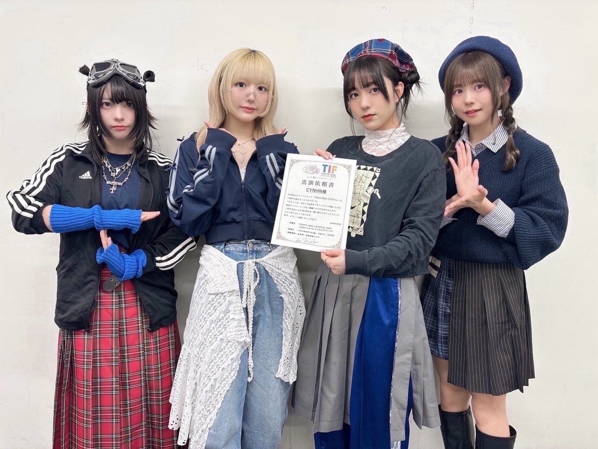 【#TIF2025 一般発売中！】
2025年8月1,2,3日開催「TOKYO IDOL FESTIVAL 2025
supported by にしたんクリニック」＠お台場・青海周辺エリア

▽チケット情報
単日券:各9,800円(税込)
3日間通し券:26,500円(税込)
販売期間:6/17(火)10:00~各券種公演前日の23:59まで

▽詳細
official.idolfes.com/s/tif2025/page…