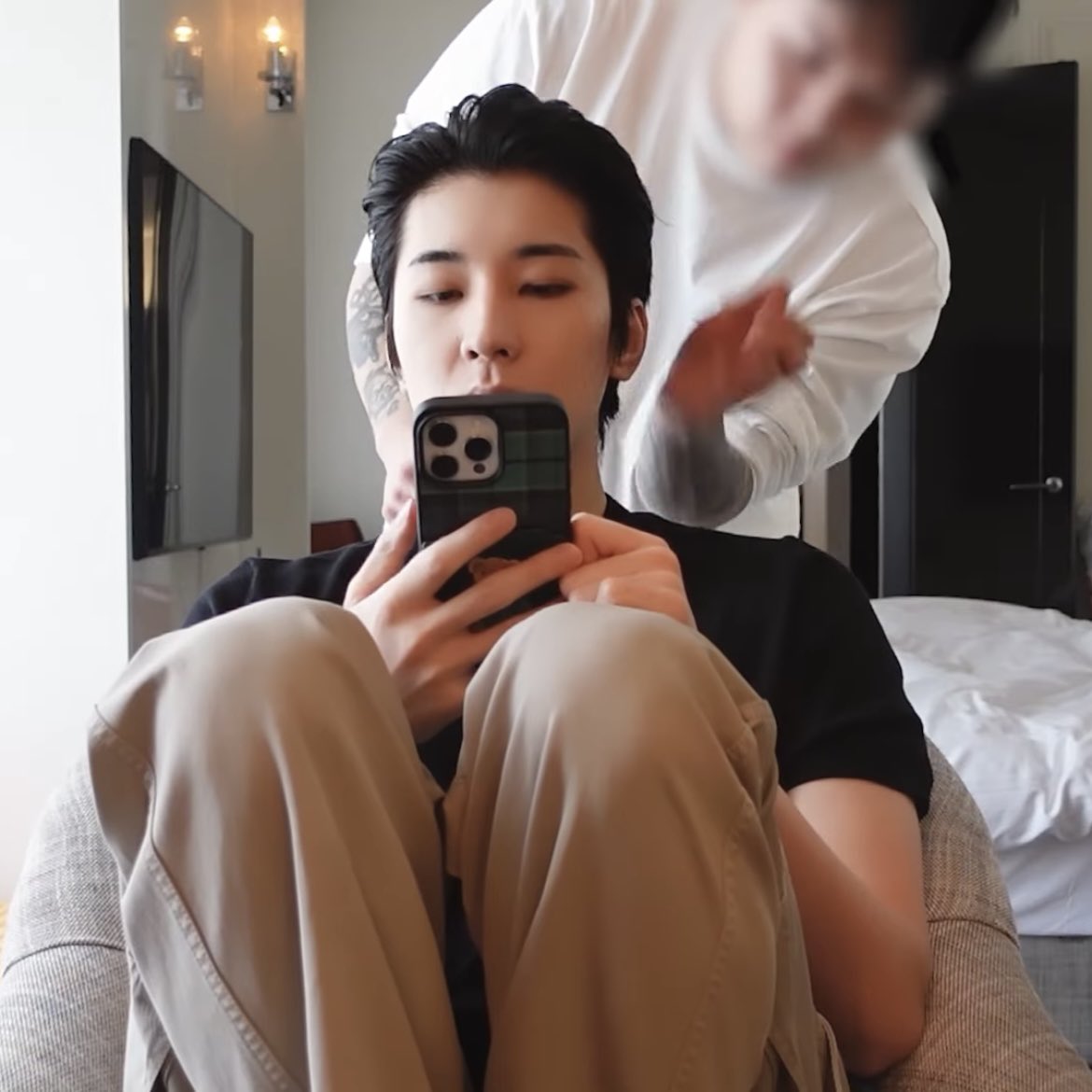 heybabydeul's tweet photo. WONWOO                                       wonu🤏🏻 https://t.co/PTkvGFRdTI
