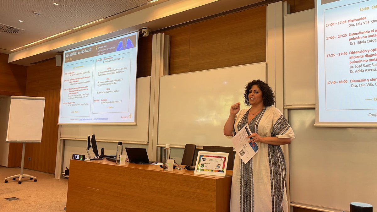 Un any més, Reunió Vallès-Bages per parlar de #Cancer 🫁 de forma multidisciplinar. Ple de gom a gom. Excel•lents ponents i discusions. Moltes idees i molt a fer per seguir millorant el pronòstic dels nostres pacients. <a href="/parctauli/">Consorci Corporació Sanitària Parc Taulí</a> <a href="/Mutua_Terrassa/">MutuaTerrassa</a> <a href="/CSTerrassa/">Consorci Sanitari Terrassa - Hospital Universitari</a> <a href="/althaiamanresa/">Fundació Althaia</a>