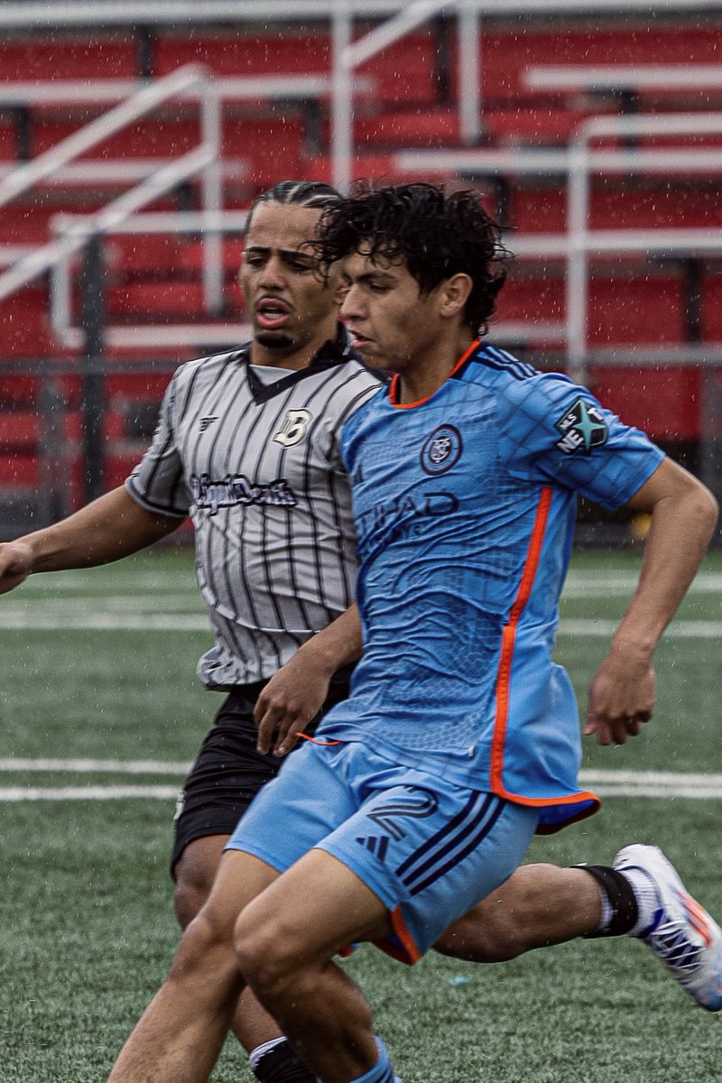 Two Bridges Football (Social) tweet media