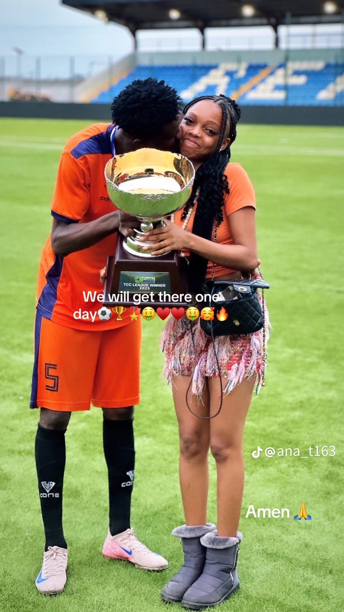 yabaleftonline's tweet photo. “We will get there one day” — Lady says as she and her footballer boyfriend recreates Cristiano Ronaldo and his partner’s picture. https://t.co/vgVThuX8ch