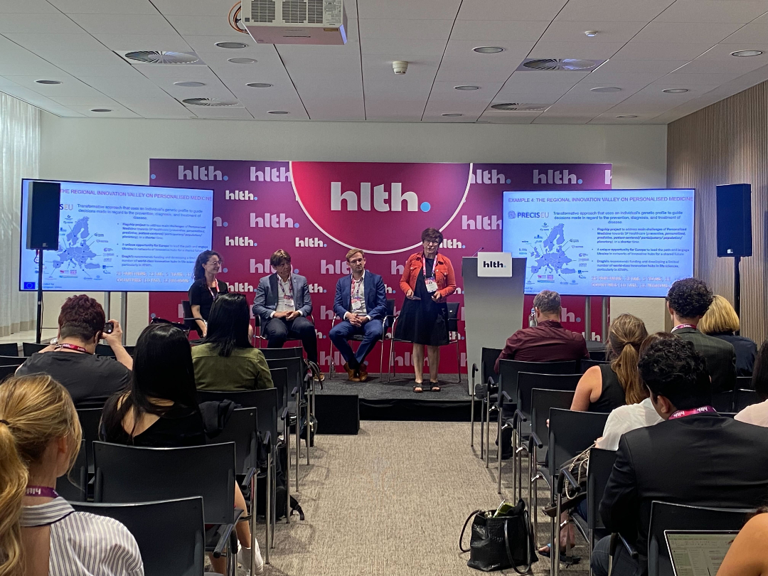biocat_bioregio's tweet image. 🔵 Yesterday at #HLTH Europe, Montse Daban, Strategic Foresight and International Relations Director at #Biocat, took part in the panel "Innovate Together or Fail Alone: The urgency for cross-sector collaboration in healthcare".