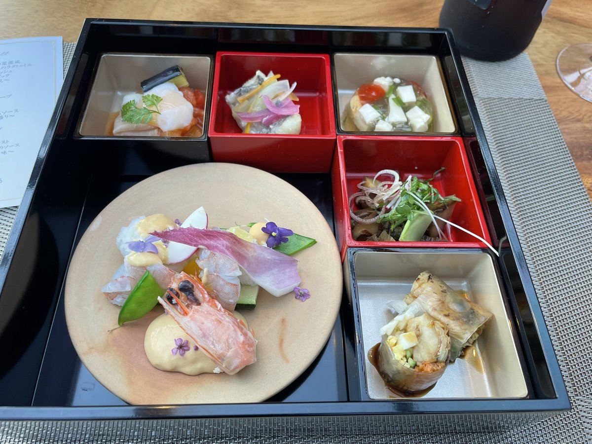 momyaky's tweet image. 彡*´Д`) お料理めっちゃ美味しかったです