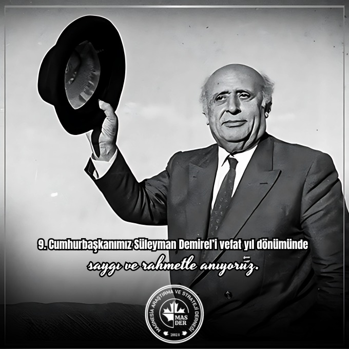 9. Cumhurbaşkanımız #SüleymanDemirel 'i vefat yıl dönümünde saygı ve rahmetle anıyoruz.