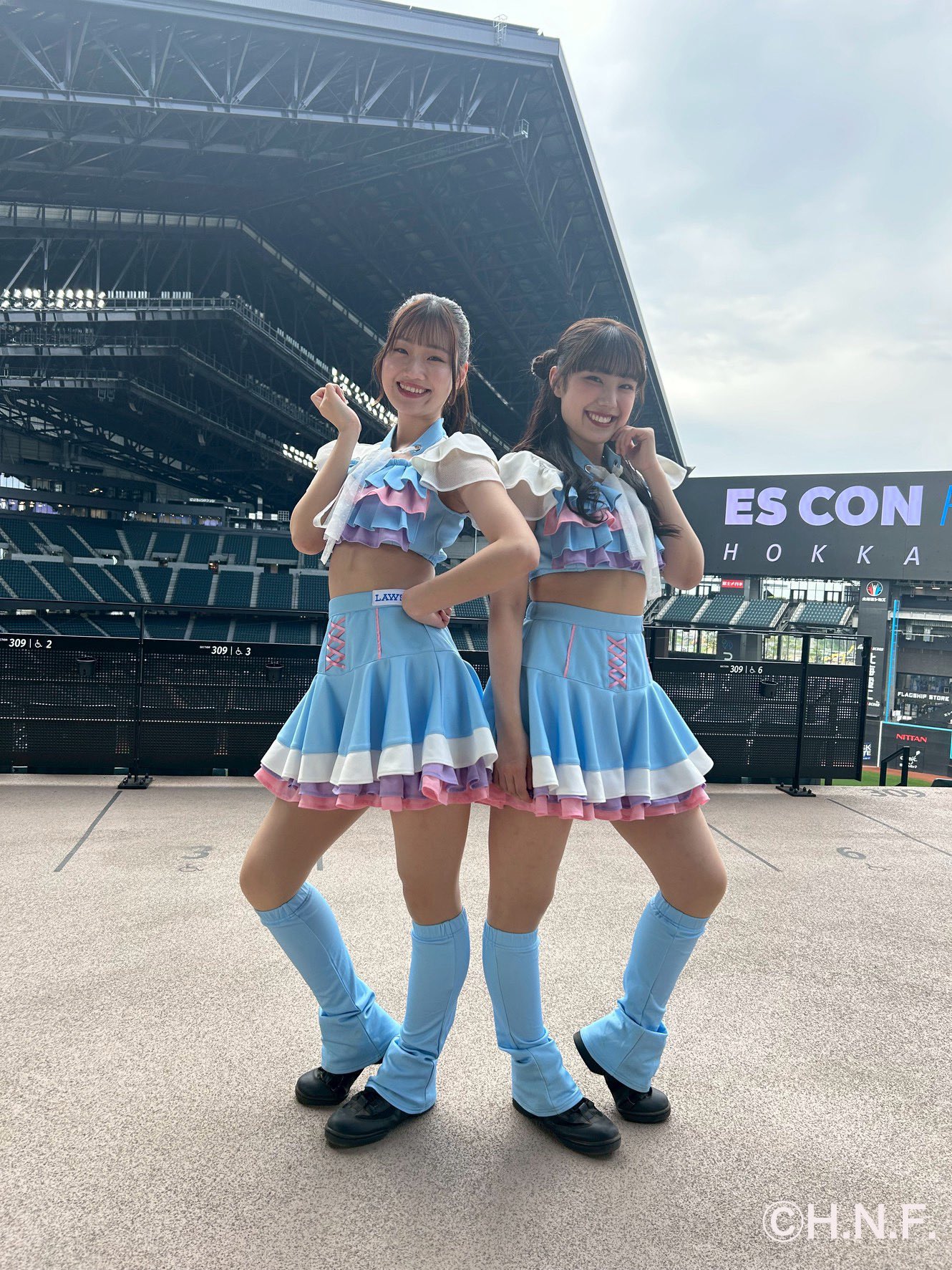【新品タグ付】ファイターズガール コスプレ チアガール ◎ 新品】ファイターズガール コスプレ チアガール｜Yahoo!フリマ