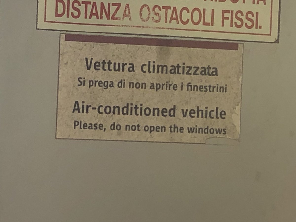 17.6.25 RM-Vt 
Soppressi 8, 8.10 
👇🏻situazione a bordo del treno partito con quasi 20 minuti di ritardo da Montebello. Non smetterò
Mai di scrivere la vergogna che dovreste provare a far viaggiare la gente in questo
Modo. A bordo non c’è aria condizionata. nei vostri uffici SI.