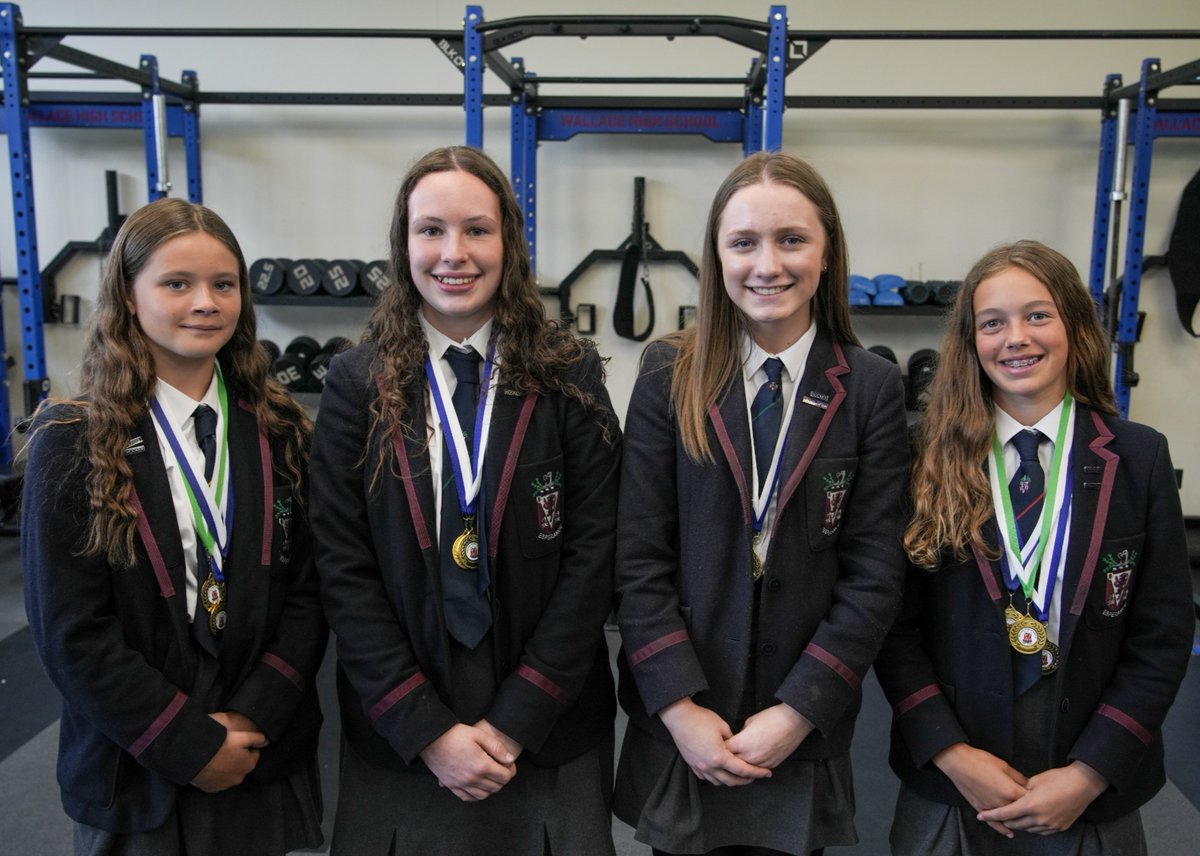 Congratulations to our Year 8 and 9 athletes on a fantastic season and their achievements at the Junior Sports Awards! They proudly represented Wallace in cricket, hockey, netball and athletics.

#WallaceSport #WHSProud #Commitment
