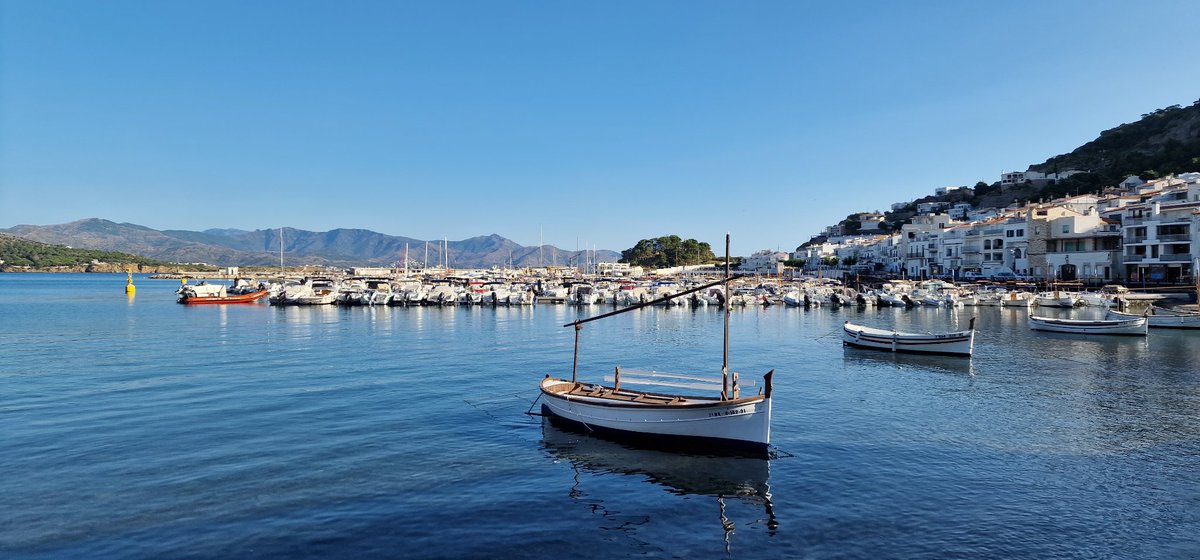 Bon dia! 25.8°C #ElPortdelaSelva #ElTemps3Cat <a href="/SoniaPapell/">Sònia Papell</a> <a href="/eltempsTV3/">El temps</a> <a href="/meteorac1/">Meteorologia RAC1</a> <a href="/alexmegapc/">Àlex Van der Laan</a> <a href="/meteocat/">Meteocat</a> <a href="/tempsdemeteo/">Temps de Méteo</a> <a href="/MeteoBarrufet/">Barrufet del temps</a> <a href="/Meteo_Roses/">Alejandro Abad ⚡</a> <a href="/MeteoEmporda/">Meteo Empordà</a> <a href="/alcantara_alb/">Alberto Alcántara</a> <a href="/tramuntana_tv/">Tramuntana Televisió</a> <a href="/SeguimlaMeteo/">Seguim la Méteo</a> <a href="/GrupCMI/">ClimaMeteoInfo</a> <a href="/gemmapuigf/">Gemma Puig Feliu</a> <a href="/SergiLoras/">Sergi Loras</a> <a href="/BelenSamper_/">Belén Samper</a> <a href="/AEMET_Cat/">AEMET_Cataluña</a> <a href="/TomasMolinaB/">Tomàs Molina</a>