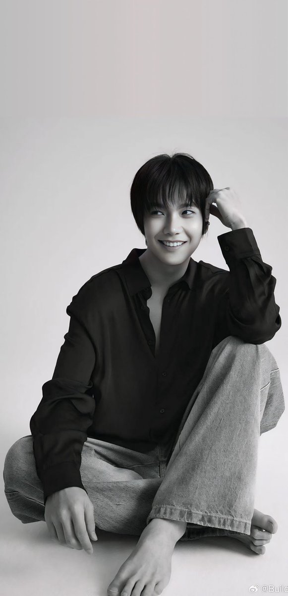 He will always be on your mind 24/7..

#BuildJakapan #Beyourluve 
<a href="/JakeB4rever/">BIU.</a>