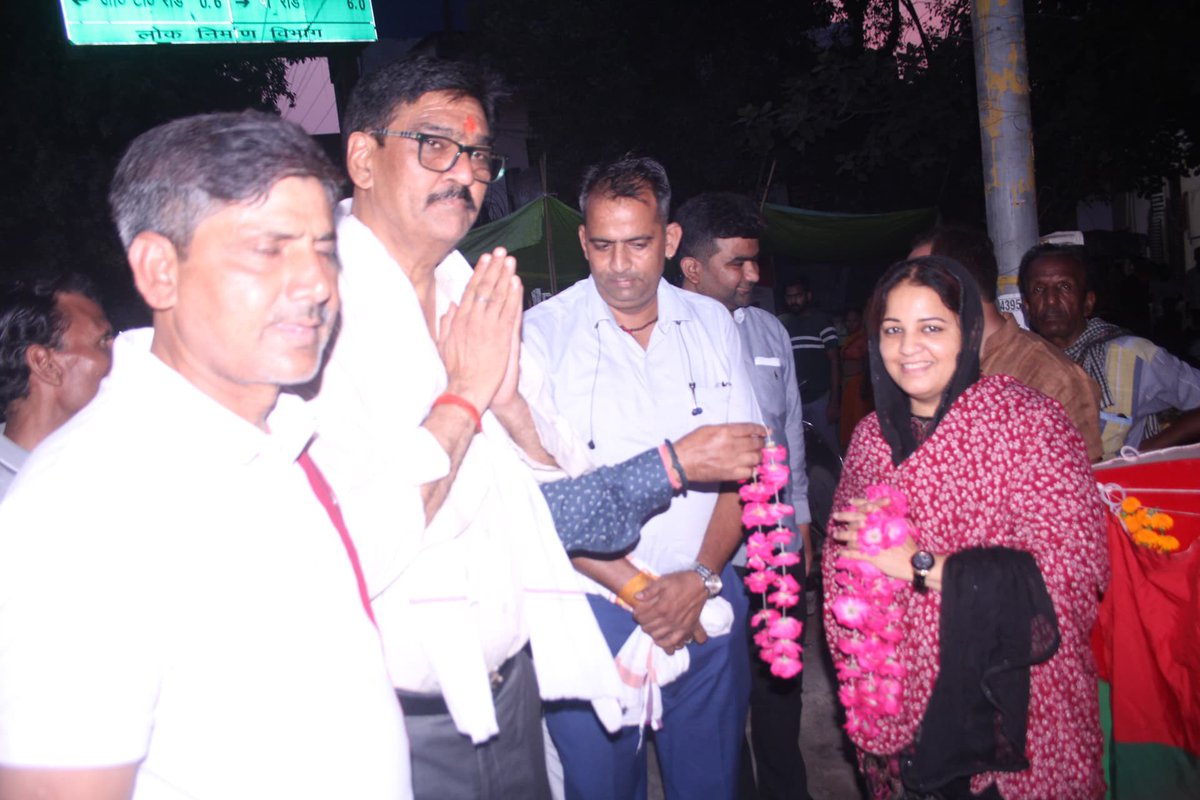 विधानसभा क्षेत्र के विभिन्न विकास कार्यों के शिलान्यास कार्यक्रम में शामिल हुए ..!