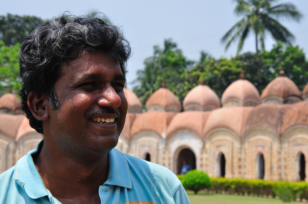 Beating your drums is always a difficult task

I have always found writing about myself difficult

Finally, after a long time, I have updated the "About me" page of my blog 

Sharing the link. Do read it. Suggestions and criticisms are welcome

rangandatta.wordpress.com/about/