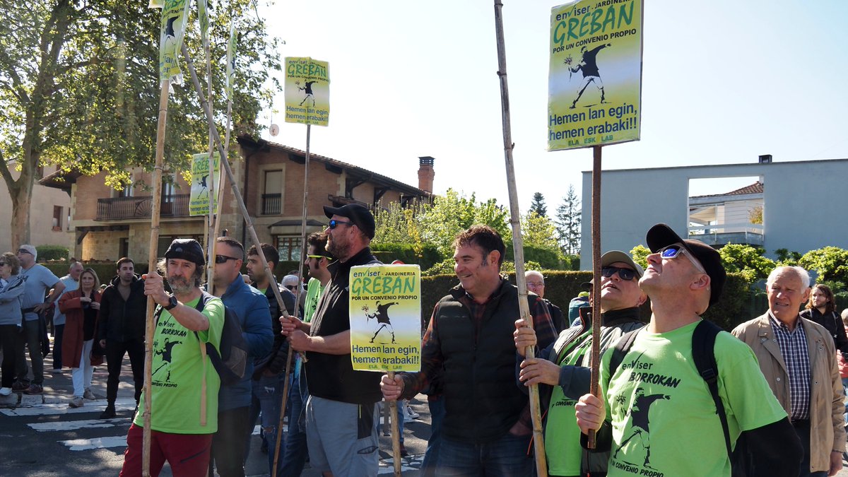 🌺 Jaurlaritzak zerbitzu minimoak ezarri dizkie greban dauden lorezainei. alea.eus/gasteiz/175014…