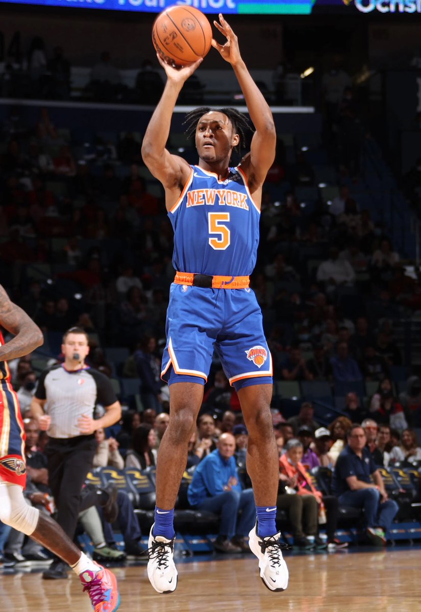 🔶🔷
Happy 26th Birthday, #ImmanuelQuickley 🙌🏼

ONCE A KNICK ALWAYS A KNICK 

#nyk #nyknicks #knickerbockers #newyork #kentuckywildcat #5 #KNG
#AusDirwirdUns! 
#OneFamily
🧡💙