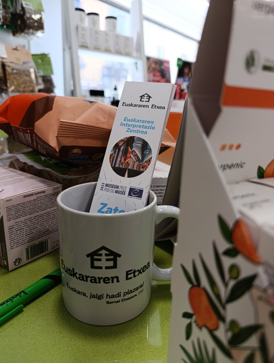 Euskararen Etxea (@euskararenetxea) on Twitter photo "Euskara, jalgi hadi dendara!" kanpaina abiatu dugu <a href="/bizkaidendak/">Bizkaidendak</a> eta <a href="/BizkaiaKultura/">BizkaiaKultura</a>-ren eskutik.
Euskararen Interpretazio Zentroa ezagutzeko egun bikainak datoz. Zatoz Bilbora, beso zabalik hartuko zaitugu!
euskararenetxea.eus/eu/eiz-euskara… "Euskara, jalgi hadi dendara!" kanpaina abiatu dugu <a href="/bizkaidendak/">Bizkaidendak</a> eta <a href="/BizkaiaKultura/">BizkaiaKultura</a>-ren eskutik.
Euskararen Interpretazio Zentroa ezagutzeko egun bikainak datoz. Zatoz Bilbora, beso zabalik hartuko zaitugu!
euskararenetxea.eus/eu/eiz-euskara…