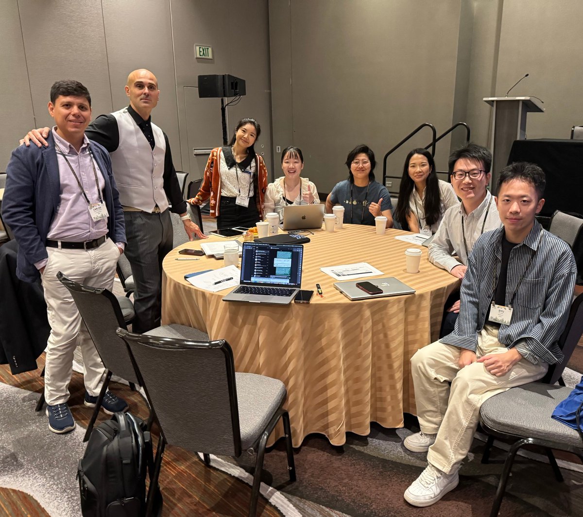 Anastassia Zabrodskaja (@azabrodskaja) on Twitter photo ✨ Honored to be part of #ICA2025 (June 9–18 | Denver 🇺🇸) with two joint presentations alongside Dr Sara Kim (<a href="/ULM_Official/">University of Louisiana Monroe</a>)!
🎤 Exploring AI & Intercultural Communication: Bias, Ethics & Representation
🧑🏫 Teaching #InterculturalCommunication via Semester-Long #Telecollaboration ✨ Honored to be part of #ICA2025 (June 9–18 | Denver 🇺🇸) with two joint presentations alongside Dr Sara Kim (<a href="/ULM_Official/">University of Louisiana Monroe</a>)!
🎤 Exploring AI & Intercultural Communication: Bias, Ethics & Representation
🧑🏫 Teaching #InterculturalCommunication via Semester-Long #Telecollaboration