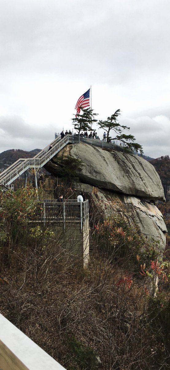 zshirwac1's tweet image. It is not Fall yet and these North Carolina mountains #ChimneyRock keep calling my name y’all….can’t wait.