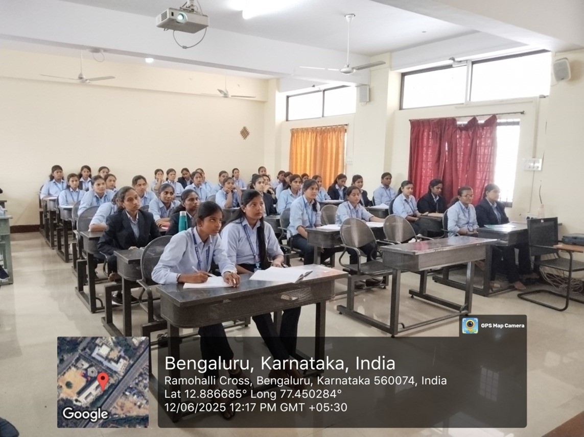 rrceblr's tweet image. 📸✨ “Data Analytics using Python” Workshop by #MCAatRRCE was a grand success!
📅 12th June 2025 | 🎤 Ms. Roopa H. M., RNSIT
🧠 Hands-on with real-time datasets & Python tools.
🚀 Empowering future-ready tech skills!
#RRCE #PythonWorkshop #DataScience