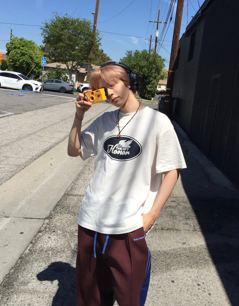 luvtaromi's tweet photo. 햇살이 https://t.co/zU9XXCr5hW