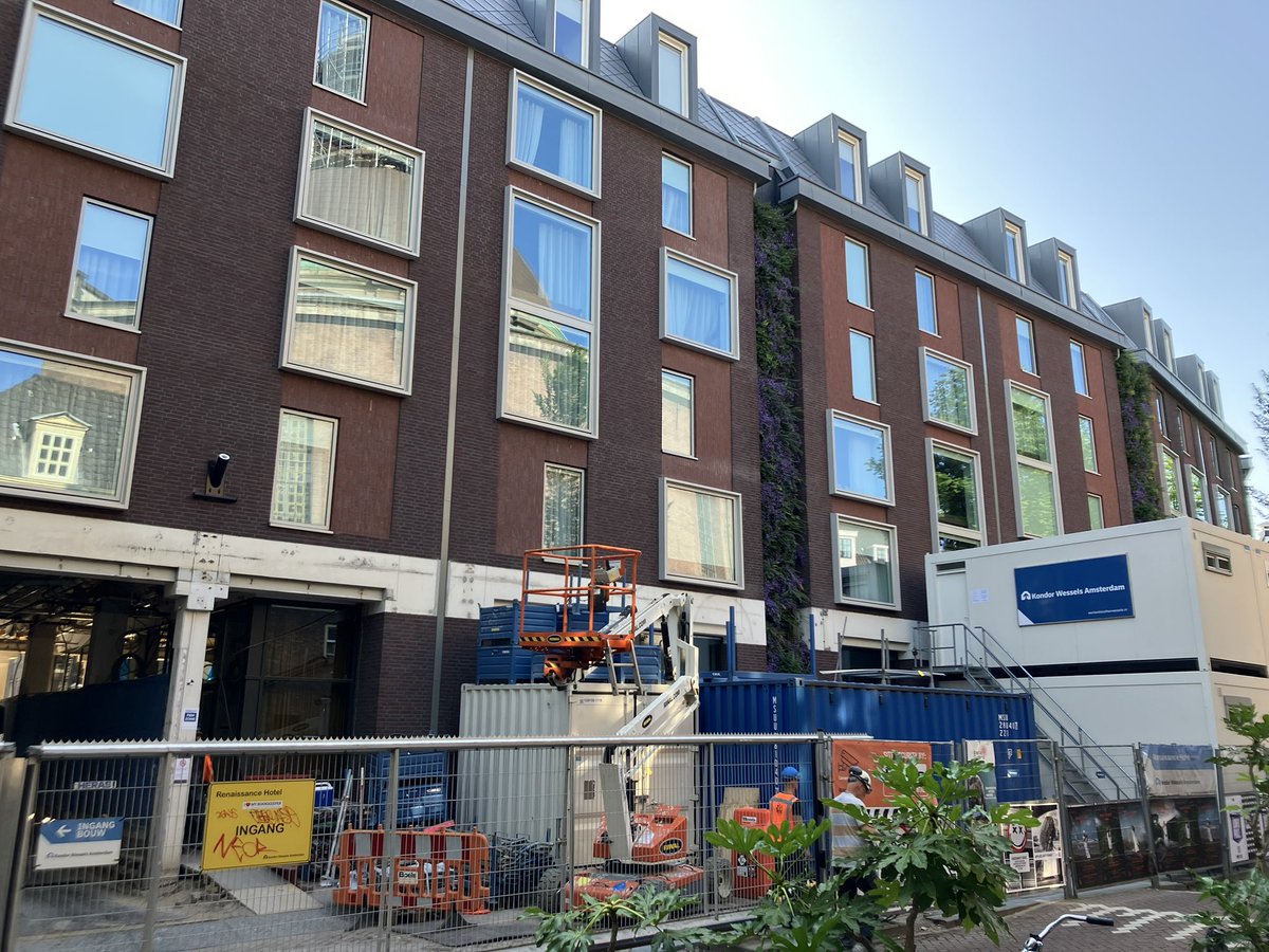 Transformatie van het Renaissance-hotel aan het Kattengat. Vriendelijker en geparcelleerd. Verbetering?