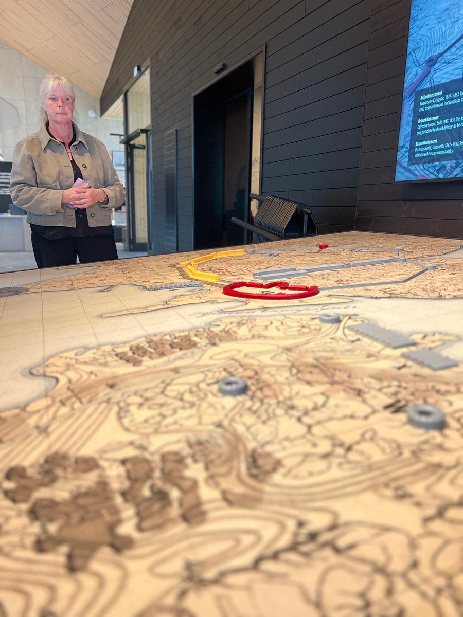 🚀 La semana pasada viajamos a Åland 🇫🇮 con el programa Interreg Europe #DigitalIslands.
Exploramos iniciativas de digitalización en educación, salud, instituciones públicas y pymes.
👏 ¡Gracias a ÅUAS y la Cámara de Comercio de Åland por su cálida acogida!