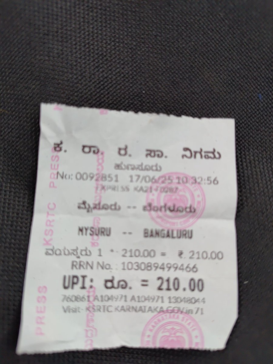 motordave2's tweet image. #Distracted #driving leading to max accidents, divider jumps &amp;amp; headON collisions.

@ChristinMP_ @bhavibee 

@DriveSmart_IN @dabir @Nik_blr @sumanthchandar @kiranurs @RCBengaluru 

VC: @Archit7Pandit

Mysore Highway
#ReduceRoadRisks