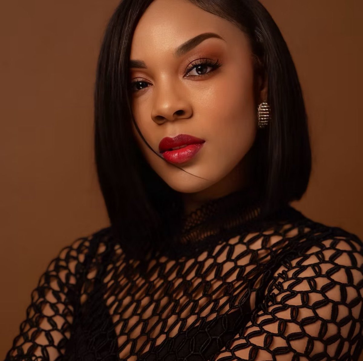 #SuccessfulWomen Women can flyy…
Click here to meet Ebony King: successbullying.us/real-success-s…