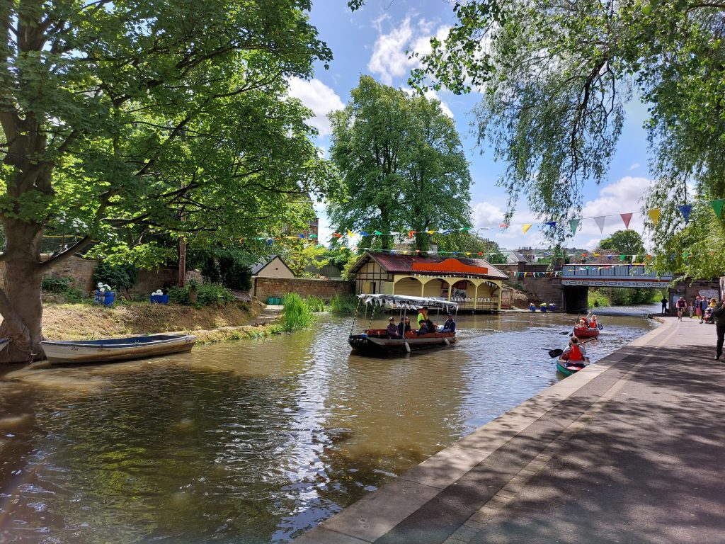 EdinburghUCS's tweet image. We’re only a few days away from this year’s "Edinburgh Canal Festival", which takes place on Sat. 21st June - further detail available here:
eucs.org.uk/2025/06/canal-…
... we'll have our usual stalls, with: tea/coffee/home-baking/a raffle & rowing-boats for hire :-)
Hope to see you!