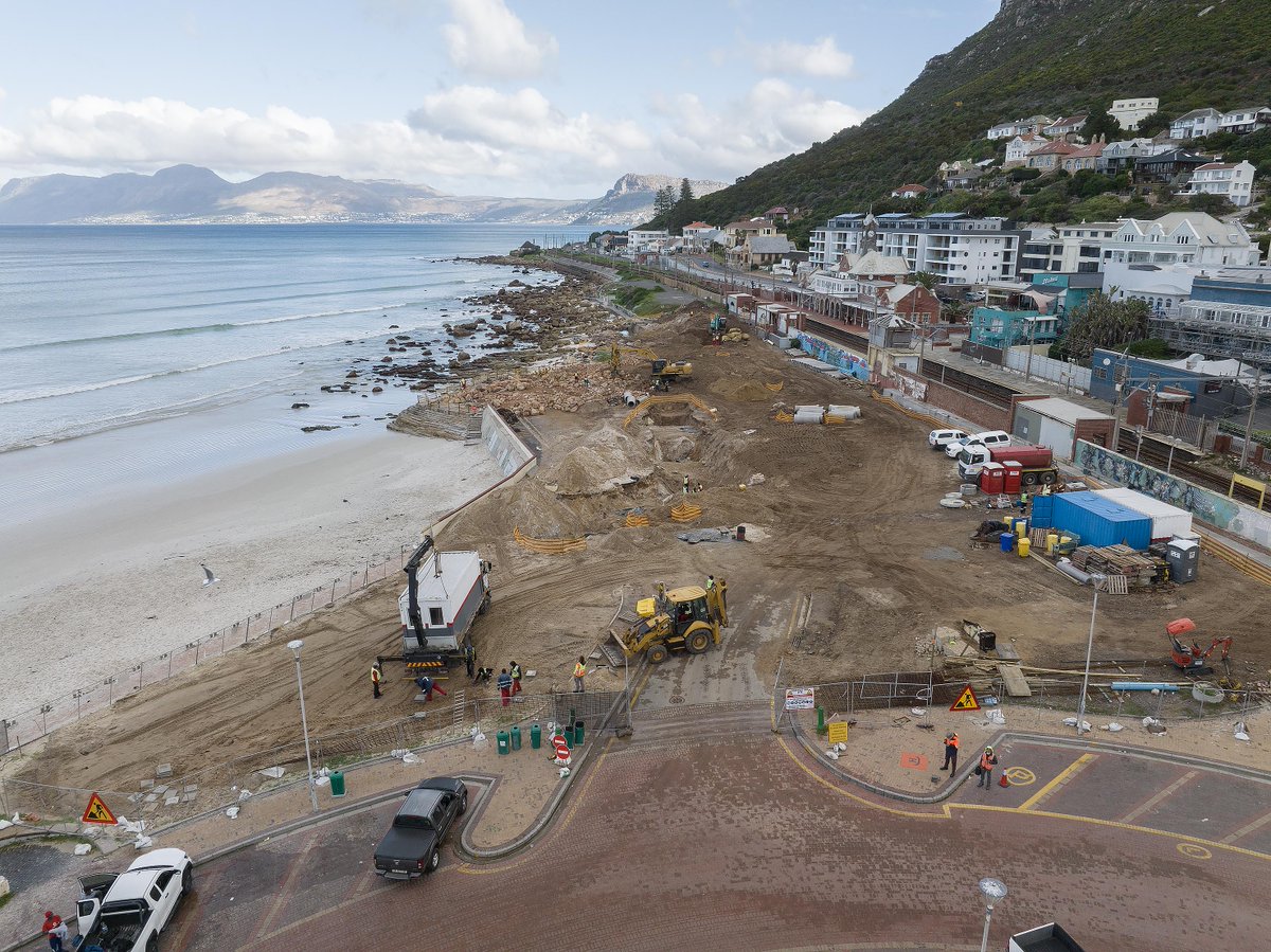 CityofCT's tweet photo. The refurbishment of the Muizenberg beachfront is progressing well. If all goes as planned the parking area on the beach side, in front of the Muizenberg Civic Centre will be open to the public by 1 August 2025
See: https://t.co/ZQQ8TJOrf6
#CTNews #SpatialPlanningandEnvironment https://t.co/pxJebTD0CO