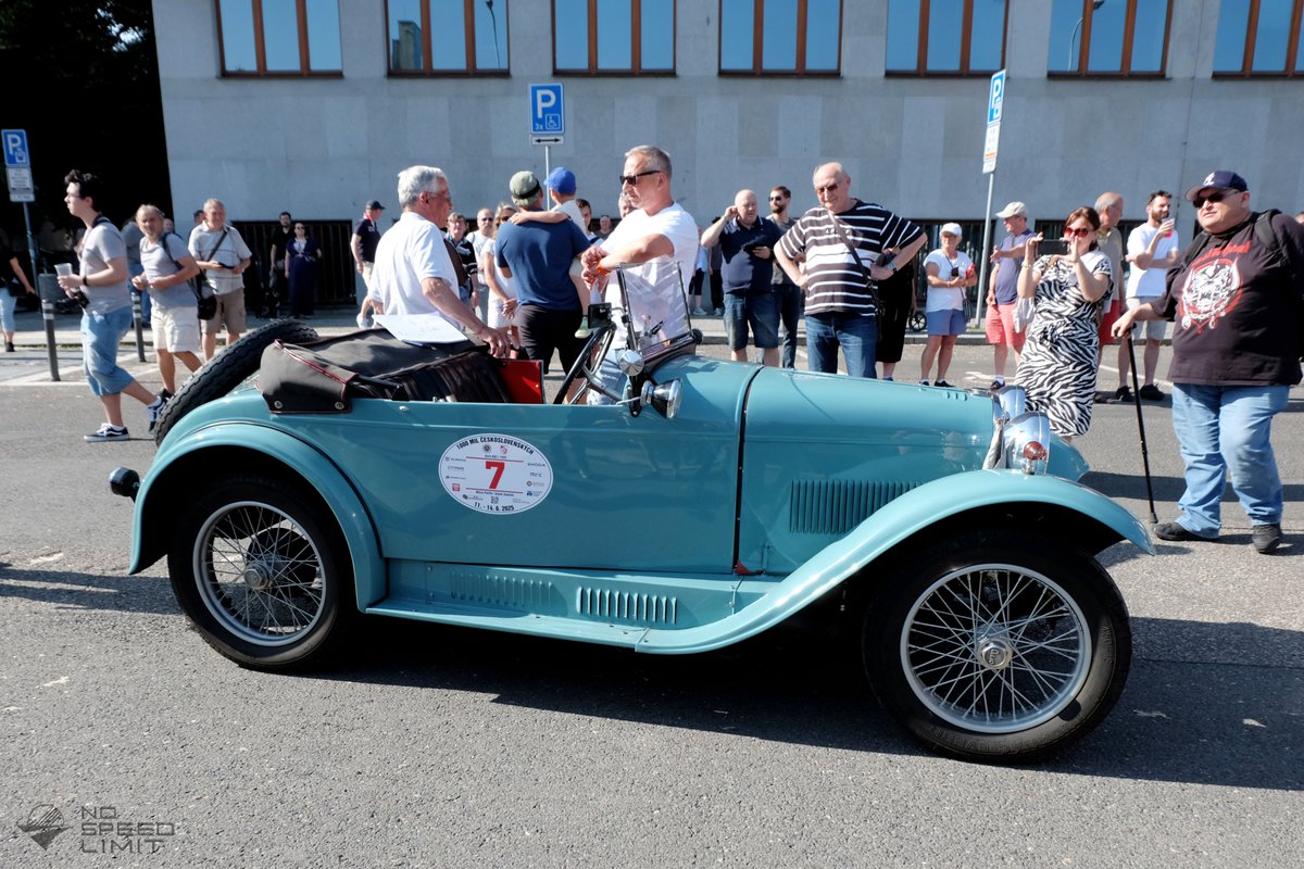 NoSpeedLimit_it's tweet photo. 1932 #Aero662 1000 mil Československých (1000 miles of #Czechoslovakia) 🇨🇿🇸🇰 2025 #1000milCS #Prague #czechia #Praga #interwarcars #classiccars #vintagecars #FirstRepublic #millemiglia #madeinczechoslovakia #timelessbeauty For more: https://t.co/4Rbl2p5No3 https://t.co/q0jyOnUFUX