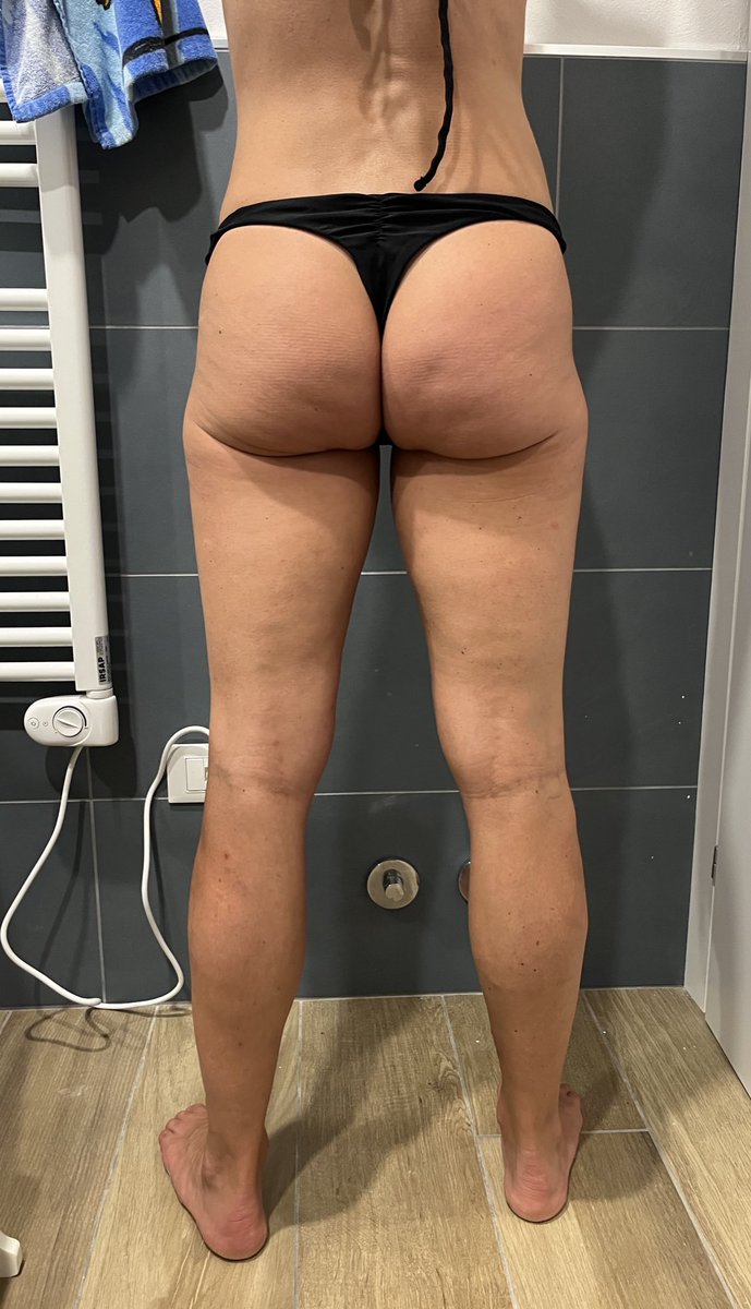 SexBomb00690's tweet photo. Mogliettina Culona #hotwife #hotlegs #hotfeet #porntoes #fitwife #fitmilf #fitslut #bigass #Culazo #thong #bigsoftass #horny https://t.co/pfMtP5QgQI