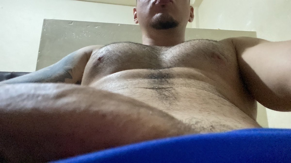 RiosStrongOF's tweet image. Que rico una mamada antes de 😴😴
Pregunta por mi contenido 🔥 aquí 
+57 3185464501 🥵