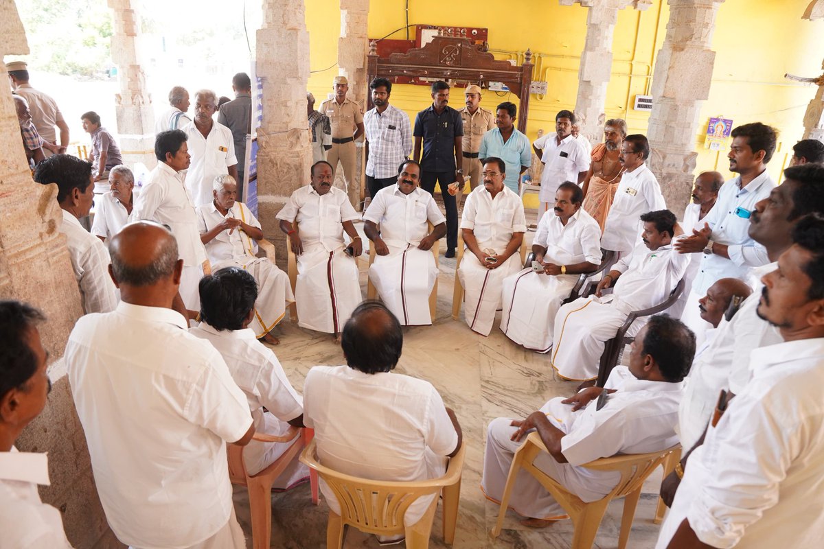 SMeyyanathan's tweet photo. புதுக்கோட்டை மாவட்டம் ஆலங்குடி சட்டமன்ற தொகுதி திருவரங்குளம் ஊராட்சி ஒன்றியம் சேந்தன்குடி ஜெய நகரம் பகுதியில் அமைந்துள்ள அருள்மிகு  பாலசுப்பிரமணிய சுவாமி திருக்குடமுழுக்கு நன்னீராட்டு பெருவிழா வருகிற ஜூலை 7ம் தேதி அன்று நடைபெறுவதை முன்னிட்டு,திருக்கோயிலில் நடைபெற்று வரும் முன்னேற்பாடு பணிகளை பார்வையிட்டு ஆய்வு செய்த நிகழ்வின்போது.,