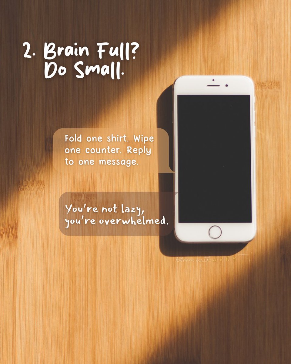 deewdiary's tweet photo. If your brain feels like it has 47 tabs open—and they’re all glitching—
this is your sign to pause.

Not because you’re weak.
But because you’re a person, not a robot.

Save this for the next time you feel behind.

#slowproductivity #mentalreset #jvryjournal #creativeburnout https://t.co/h64DiqLw4V