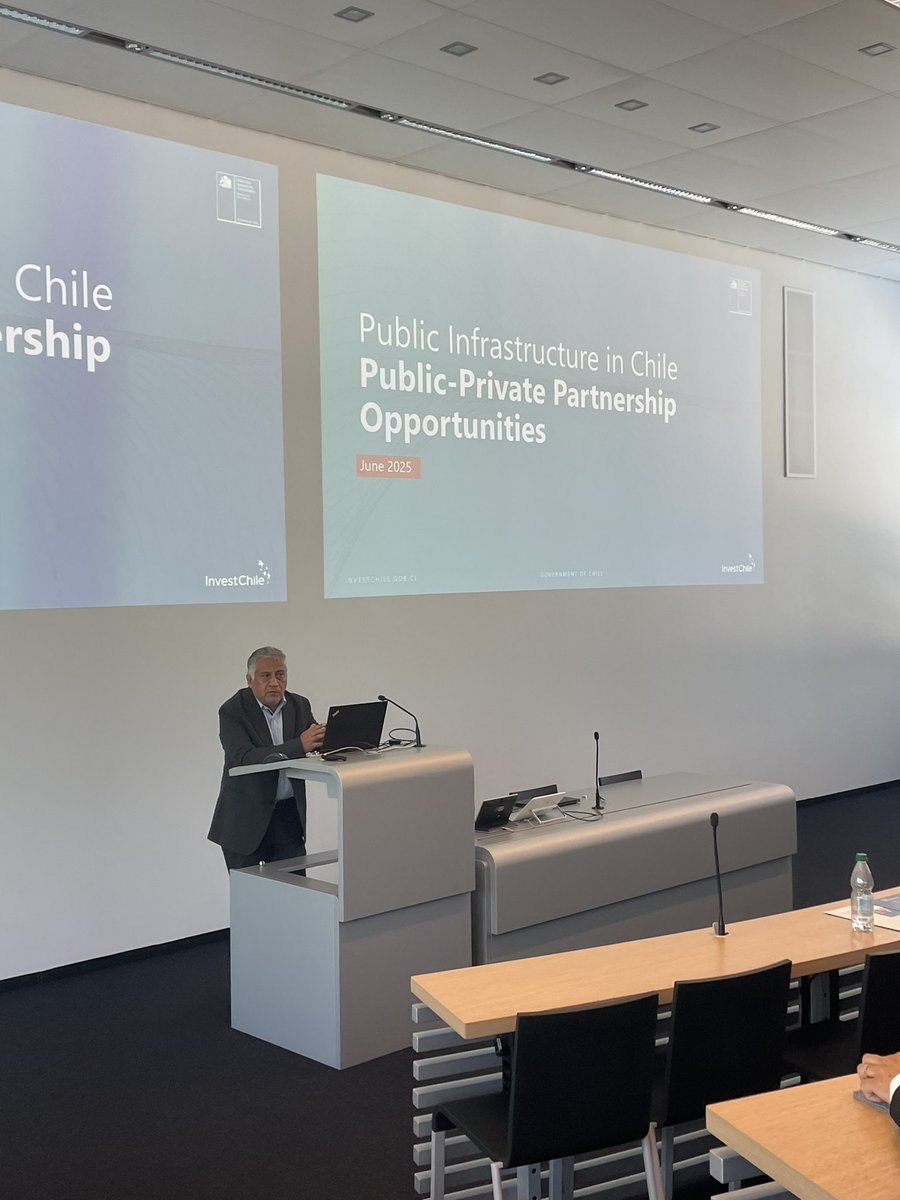 Autoridades del <a href="/mop_chile/">Ministerio de Obras Públicas🇨🇱</a> e <a href="/InvestChile/">InvestChile</a>  realizaron visita de trabajo a🇨🇭Fuimos a empresas de cabinas teleféricos, de trenes y tratamiento aguas. También sostuvimos reuniones con empresas dando a conocer proyectos a licitarse, y con <a href="/SwissRe/">Swiss Re</a>, principal reaseguradora del 🌎