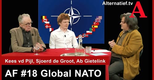 NATO expansie in Europa en Globaal vergroot de onveiligheid !  Ab Gietelink met Prof. Kees vd Pijl en vredesactivist Sjoerd de Groot 
youtu.be/PAp0siCFXxs