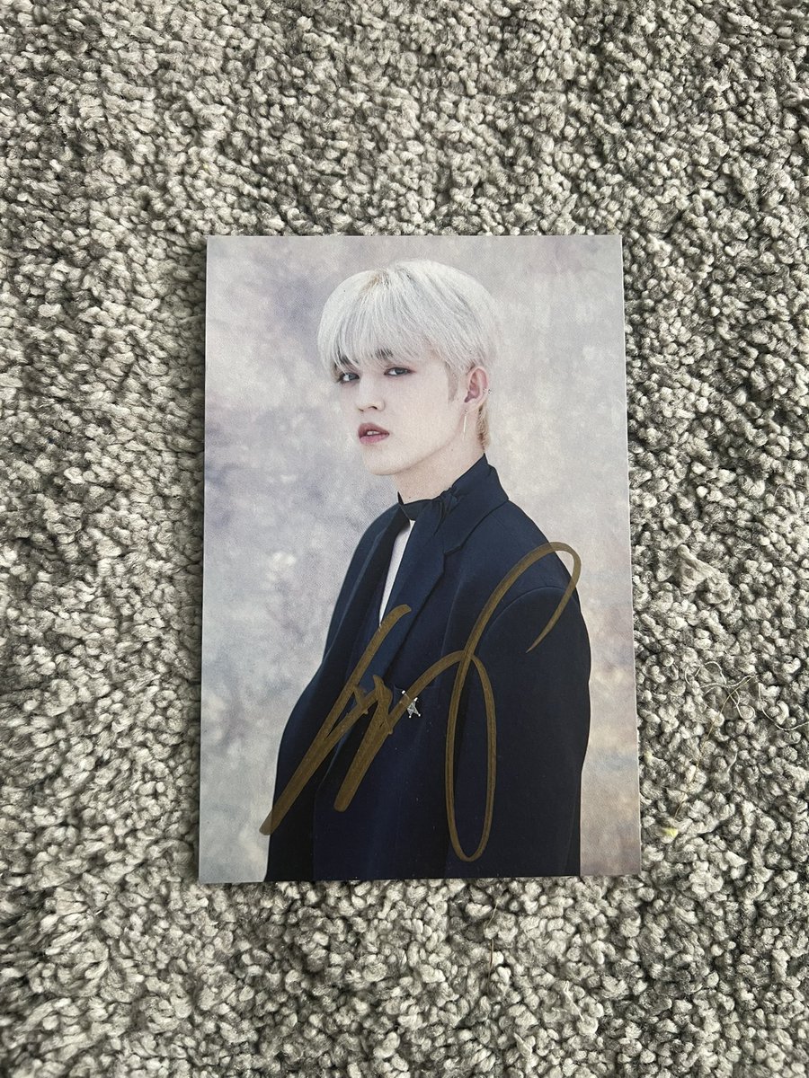 woosoonsol's tweet photo. wts lfb ph #sophiasells
pls help rt!

⚜️ Scoups Ode to You Signed Postcard⚜️

PRICE: ₱2800 + lsf

rcbyt: https://t.co/WjRuQ5Poem

DM me for details! https://t.co/onKwSqKyqo