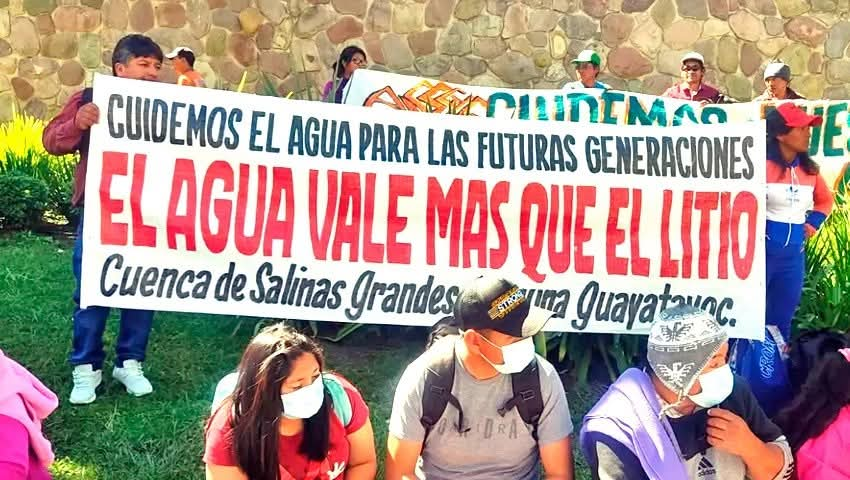 Resistance to extractivism in Argentina: Facing a concentration of land and resources in the hands of large foreign corporations, facilitated by local governments, indigenous organizations from Catamarca and Jujuy fight back, writes <a href="/sandraceballos/">Sandra Ceballos</a> @https://debatesindigenas.org/.