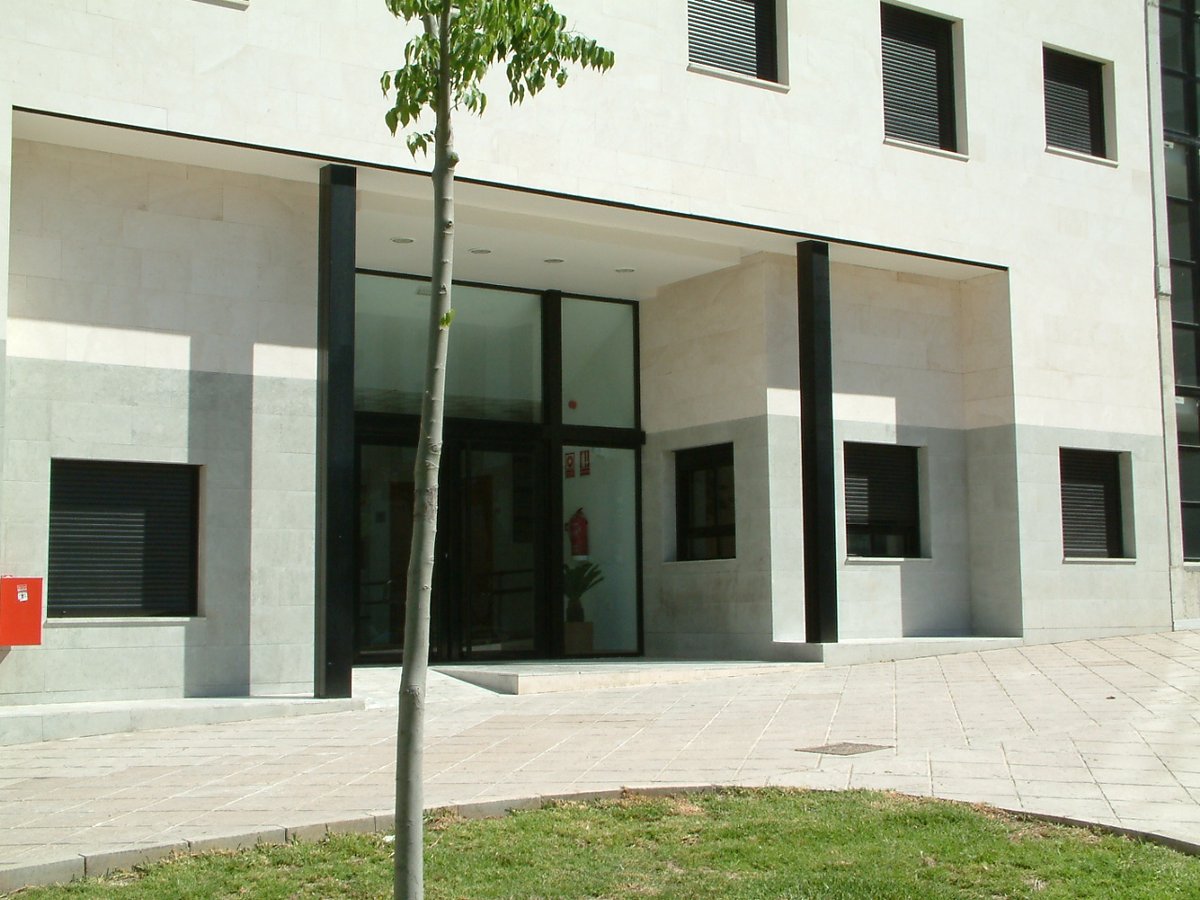 📢Oferta de plazas de🏢 alojamiento en la Residencia para Jóvenes
+Info: mundojoven.org/convocatoria-d…