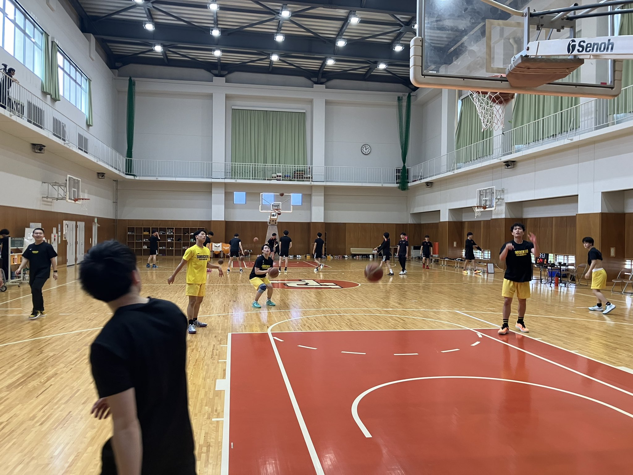 TAKUSHOKU-BASKETBALL (@Orange_Crushers) / X 拓殖大学バスケ部 バスパン