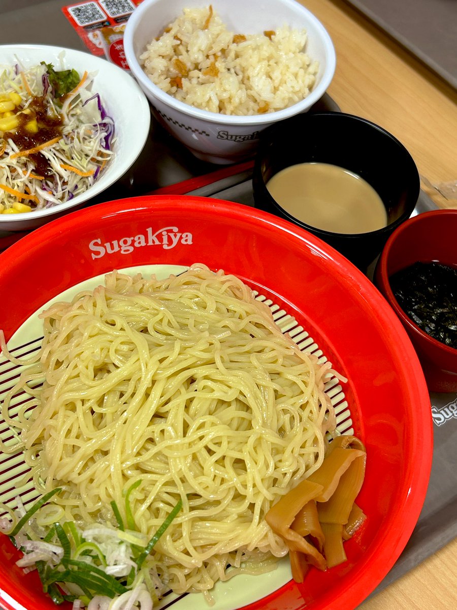 昨日もエグかったけど
今日ゎ今年1の暑さ

こないだ食べたざるラーメン置いとく

皆様酔い夜を🌙*·̩͙

#岐阜の暑さナメンナ