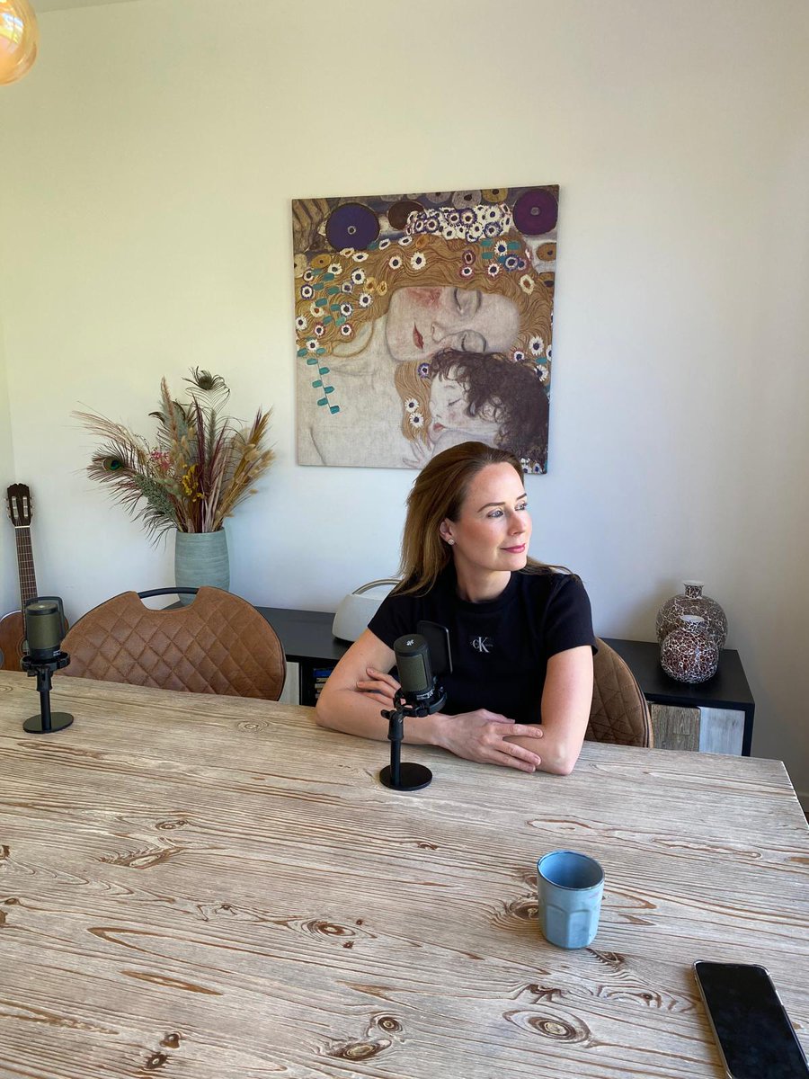 marketwrite's tweet image. Zichtbaar zijn op social media voelt soms als gedoe.
Complex. Tijdrovend. Ongemakkelijk. Maar: als niemand weet wat je doet, hoe kunnen ze dan voor je kiezen?
Laten we het gemakkelijk &amp;amp; plezierig maken! Hoe? DM voor vrijblijvende profielcheck #zichtbaarheid #socialmedia