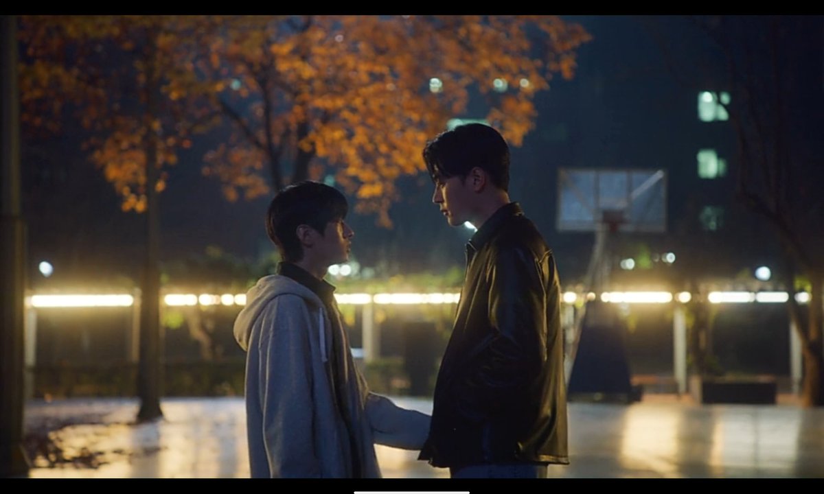 FragileRio1's tweet image. Just finished semantic error in one sitting and why it has only 8 eps with short duration?! The chemistry is insane   i badly need more of Jaeyoung and Sangwoo. I need S2  FR like my heart is about to explode everytime I&apos;m watching k BL 😭🫀
#semanticerror 
#semanticerrorfinale