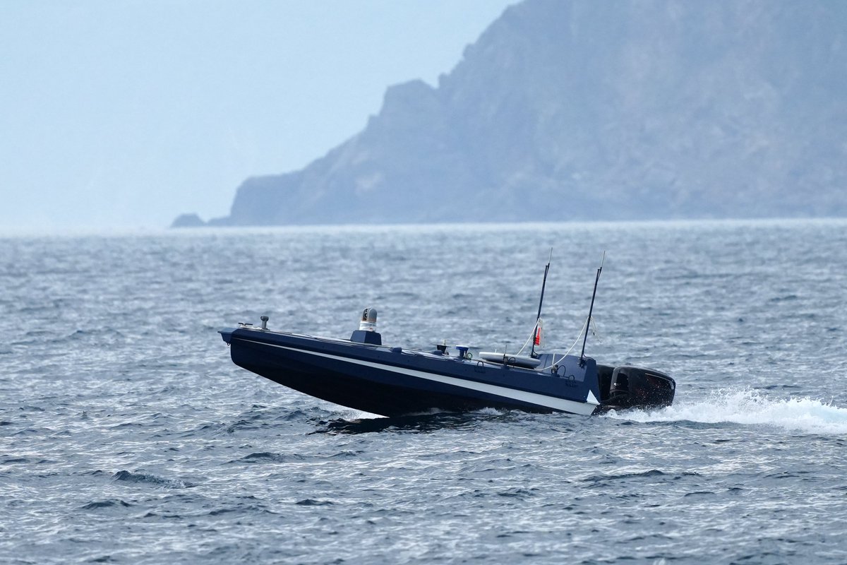 MoNDefense's tweet image. #NCSIST held a public showcase of Uncrewed Surface Vehicles today, highlighting technical exchanges that enhance defense autonomy and boost ROC Armed Forces’ capabilities.

#USV #ROCArmedForces