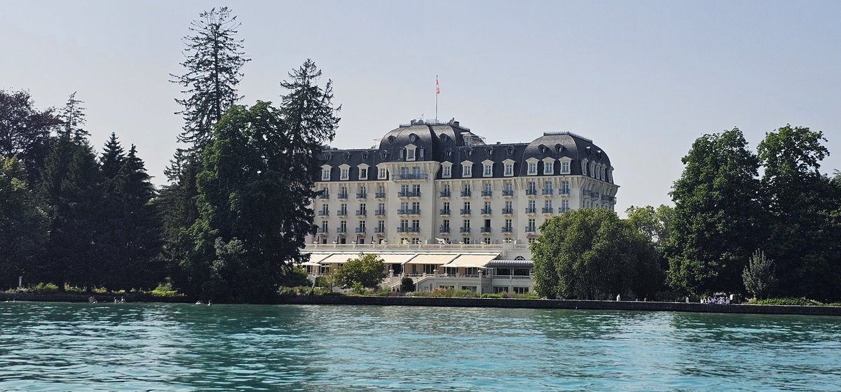 StephBatailler's tweet photo. Ended MIFA the best way possible — on the water in Annecy. 🌊
Boat ride and family reunion!
Annecy is where I was born — and home to the world’s largest animation festival.
No avocado toast, but plenty of charm, wine &amp; charcuterie. 🧀🍷
#MIFA2025 #AnimationByTheWater #ohlalaland https://t.co/N9yfPFFKDZ