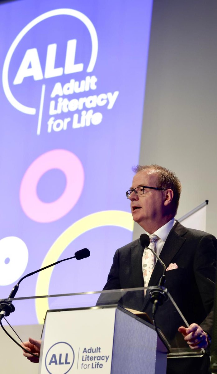Brilliant event yesterday with <a href="/SOLASFET/">SOLAS</a> for the launch of the new #AdultLiteracyForLife Plain Language course;  a new e-learning module for everyone on plain language and how we can use it in our work and everyday life.  

Find out more at adultliteracyforlife.ie

📷<a href="/maxwellpix/">maxwell photography</a>