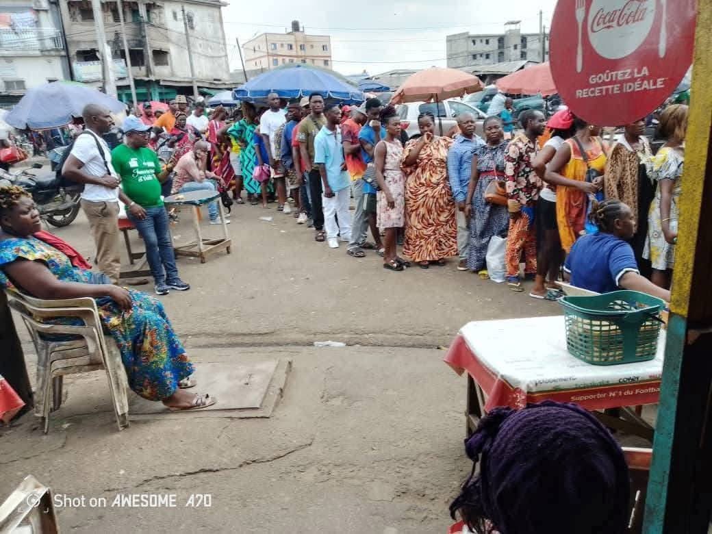 La brillante soutenance en médecine  d’hier

A intensifié les inscriptions sur les listes électorales sur le Terrain