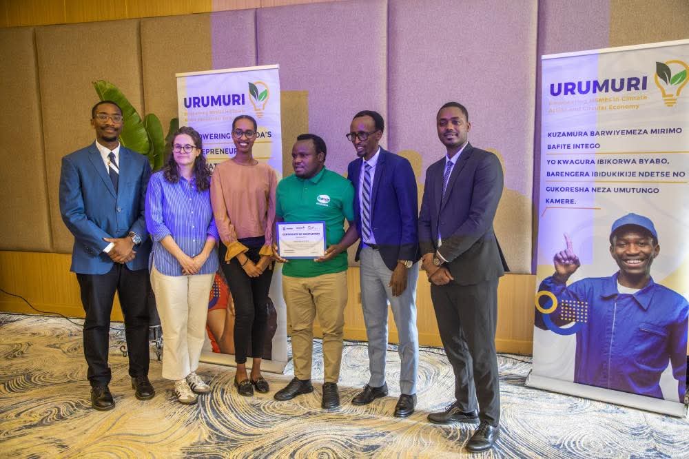 Munyax Eco is proud to have completed the Climate Action &amp; Circular Economy Program under #UrumuriProgram by <a href="/BKFoundation_/">BK Foundation</a> and <a href="/giz_gmbh/">GIZ</a>, joining 137 MSMEs in advancing sustainable, climate-smart business in Rwanda. 

#Munyaxeco #SustainableDevelopment