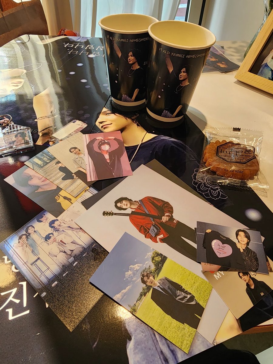 Counting the days 💜 fun event <a href="/bomnalcafe/">봄날 flower cafe</a> <a href="/minsugaindia/">MIN SUGA India 🇮🇳 |REST|</a> <a href="/camlovesyoongi/">✿❀cam❀✿⁷ will love yoongi forever</a>