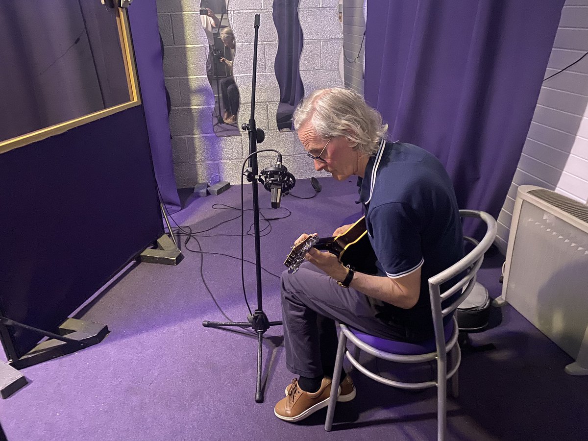 Paul Twohig - Pro2 Recording Studio (@pro2studios) on Twitter photo 
