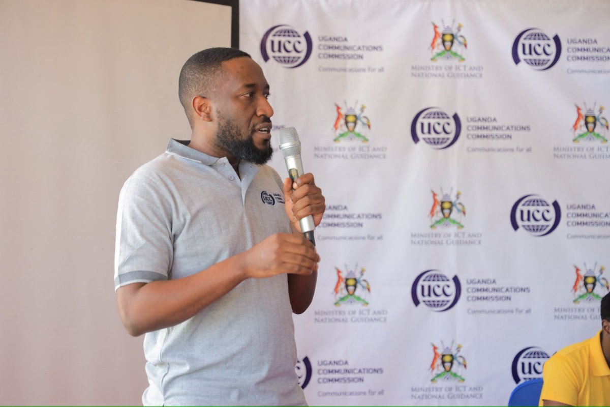 Annitah_besie's tweet photo. Today we are in Bukedea engaging SACCO members at the Digital Safety Forum on how to stay alert online 

Keep your PIN private, watch out for fake news and those sneaky calls from people pretending to be MTN or Airtel agents, protect your data and money.

#CCP15 | #KnowUG https://t.co/VG9cOOqbFs